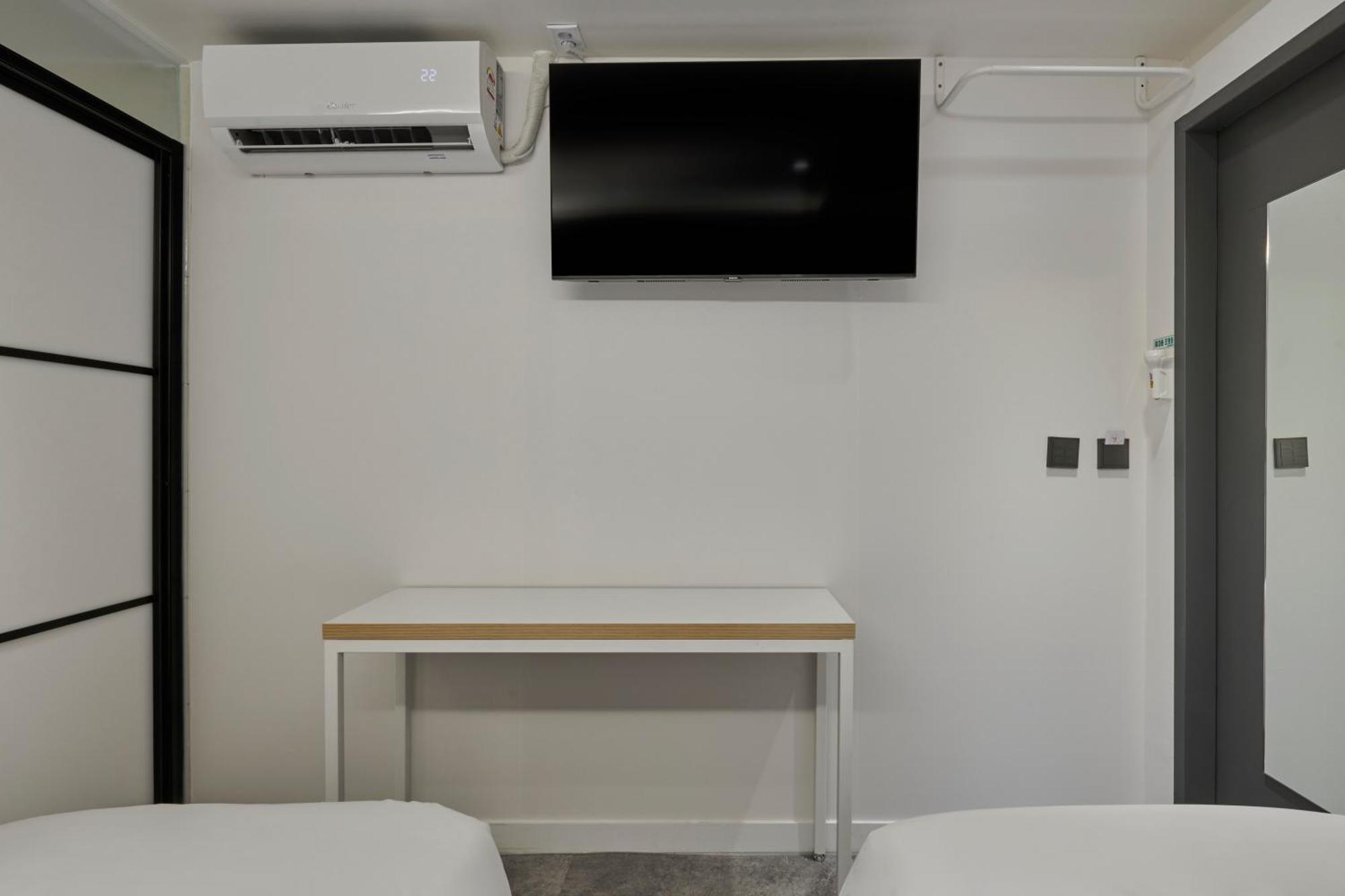 Eight Rest Hostel Myeongdong Séoul Extérieur photo